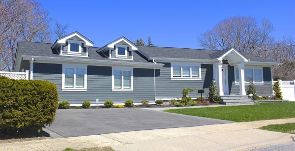 Choose the Perfect Replacement Windows for Your Ranch Home