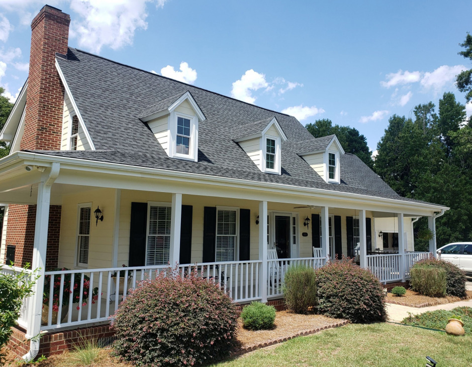 New replacement windows on a Raleigh, NC home installed by Kelly Window & Door