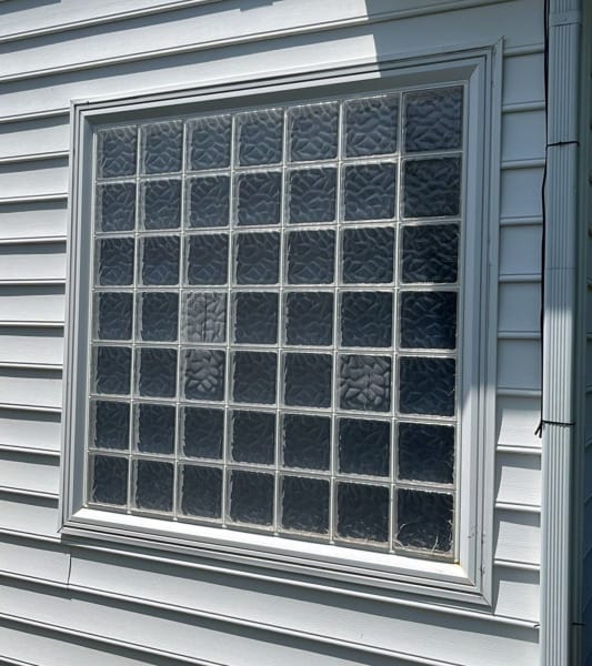 Before Window Replacement Service Performed by Kelly Window and Door in Womble